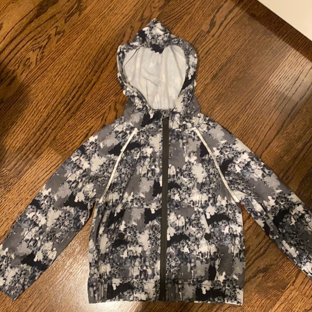 Hunter Windbreaker